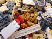 LEGO MIX KLOCKÓW ZŁOTE DUŻO ELEMENTÓW SUPER CENA