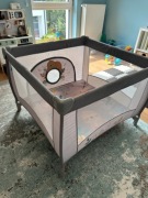 Baby Design PLAY duży kojec do zabawy, łóżeczko