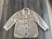 kurtka koszulowa typu shacket Zara Sherpa w kolorze ecru. Rozmiar 152