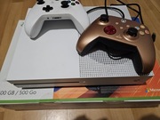 Xbox one S 500GB + 2 pady + Fifa19