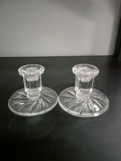 Szklane świeczniki 