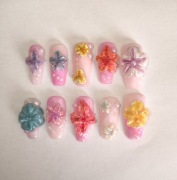 Press on nails tipsy