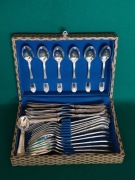 Sztućce Rosyjskie Posrebrzane. 30 elementów. W Kasecie. 