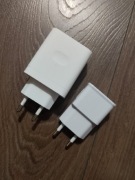 Dwie kostki ładowarki 