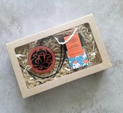 Zawieszka zapach do samochodu domu drewno grawer prezent zestaw olejek