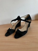 Czarne sandały na obcasie GREMAX welur, rozmiar 39