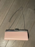 Monari pudrowy róż