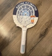 Elektryczna łapka na komary owady muchy YsChois biała