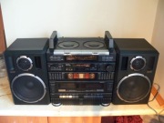 Rozne Przenosne Radioodtwarzacze czesci lub cale na czesci - glosniki