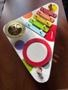 Janod zestaw muzyczny bębenek, perkusja i cymbałki