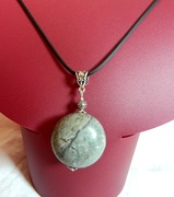 Meksykański szary agat crazy, szalony, duży, okrągły wisior