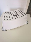 Podnóżek podest antypoślizgowy podium dziecięcy dla dzieci do łazienki