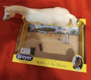 Model konia w skali 1/9 firmy Breyer