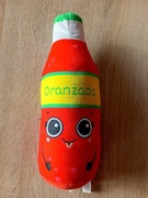 Pluszak Oranżada – urocza maskotka butelka, stan bardzo dobry (B91)