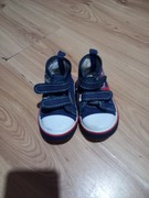 Sprzedam buty dla chłopca 