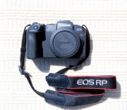 aparat Canon EOS RP body zestaw + zapasowa bateria Canon