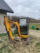 Oferuję usługi koparką Jcb 8018