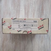 Klamka drzwiowa dwustronna Dorma PURE 8906 okrągłe rozety + rozety PZ