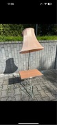 Lampa stojąca metalowa Vintage retro gazetnik ze stolikiem klosz retro