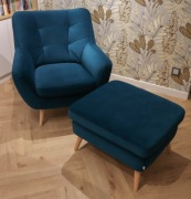 Fotel i pufa SCANDI - ciemnozielony welur