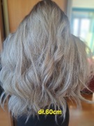 Peruka syntetyczna ombree/  ciemny blond /lekkie fale