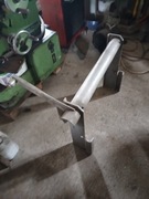 Słup załadunkowy do japonek, do masarni