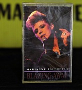 Marianne Faithfull - Blazing Away, kaseta, folia
