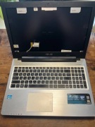 Komplet 5 laptopów