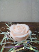 Świeczka sojowa Róża bezzapachowa 