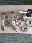 Klamki i szyldy. Zestaw