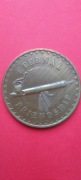 medal lub żeton z napisem "ETERNAL FRIENDSHIP" (Wieczna Przyjaźń)