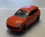 Stare Majorette Porsche Cayenne Turbo S, skala 1:64