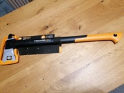 Siekiera fiskars x28