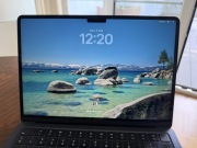 Apple MacBook Air 13,6” M2 8GB/256GB 2022 – stan jak nowy, bateria 99%