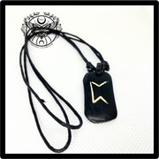 Wisiorek “Perthro – runa tajemnic, intuicji i akceptacji przeznaczenia”