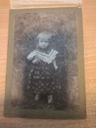 Stara fotografia Portret dziecka dziewczynki Wandzia Łaszczówna fot. Blumin