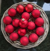 Stare bombki choinkowe PRL czerwone średnica 6 cm vintage na sztuki