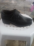 PANTOFLE CHLOPIECE NA RZEP 