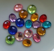 Dżety kryształki owalne, okrogle mix 0,5cm 18szt