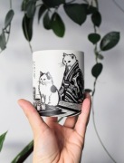 Kubek z drewnianą rączką, Japońskie kotki kimono i sushi 