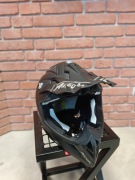 Kask Airoh Aviator Ace Color black matt rozmiar L