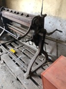 maszyna do kantowania oraz zwijania blachy