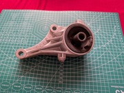 Łapa poduszki silnika Opel Corsa/Meriva - przednia