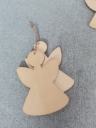 Drewniane Aniołki do powieszenia na choince