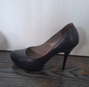 Szpilki skórzane Ryłko rozmiar 36,5