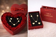 Zestaw biżuterii na Walentynki.Naszyjnik i kolczyki serce z kryształkami