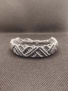 Bransoletka makrama ręcznie robiona