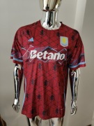 Koszulka piłkarska marki Adidas klubu Aston Villa 