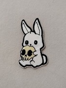 Naszywka króliczek z czaszką