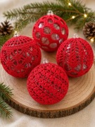 Bombka szydełkowa czerwona ręcznie robiona Handmade ozdoba choinkowa